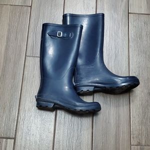Blue and pink rainboots